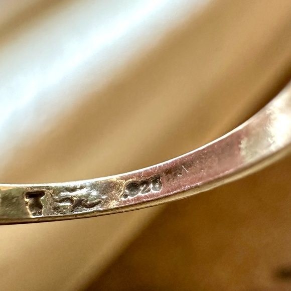 Vintage Quartz Silver Ring - Picture 8 of 12